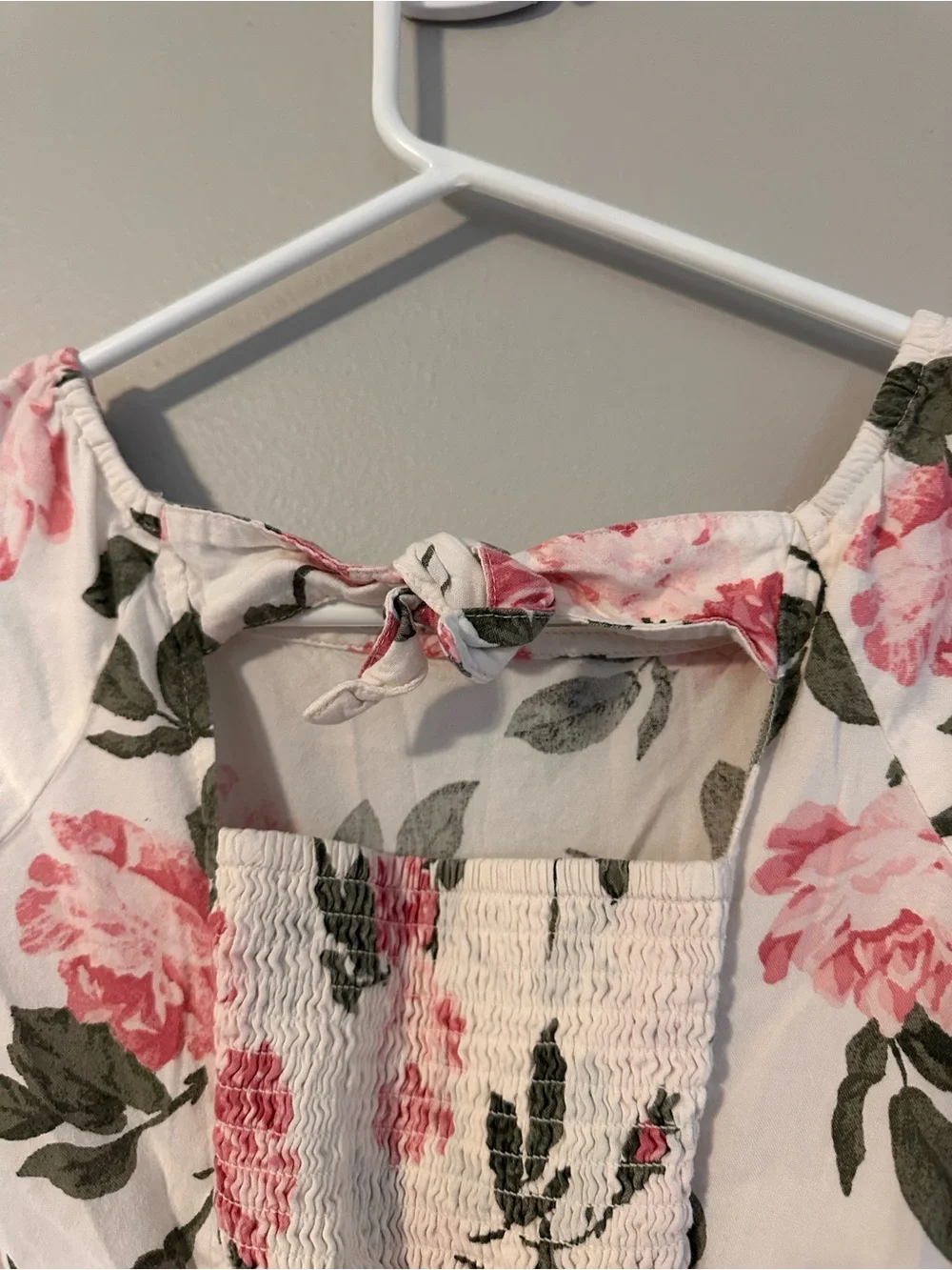 Old Navy Girls Floral Dress size 8